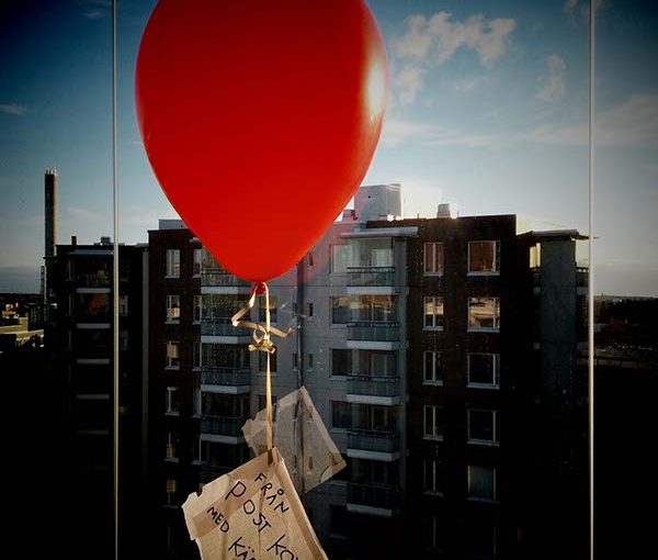 Roope Ahola, Mi Duncker, Max Latva, John Philip Mäkinen, Riku Mäkinen, Seppo Renvall, Maija Saksman – Post Konst | performance/installation